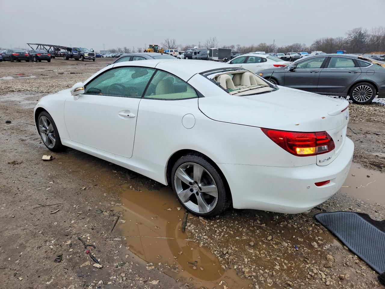 2010 Lexus Is 350C Base - Фото 2