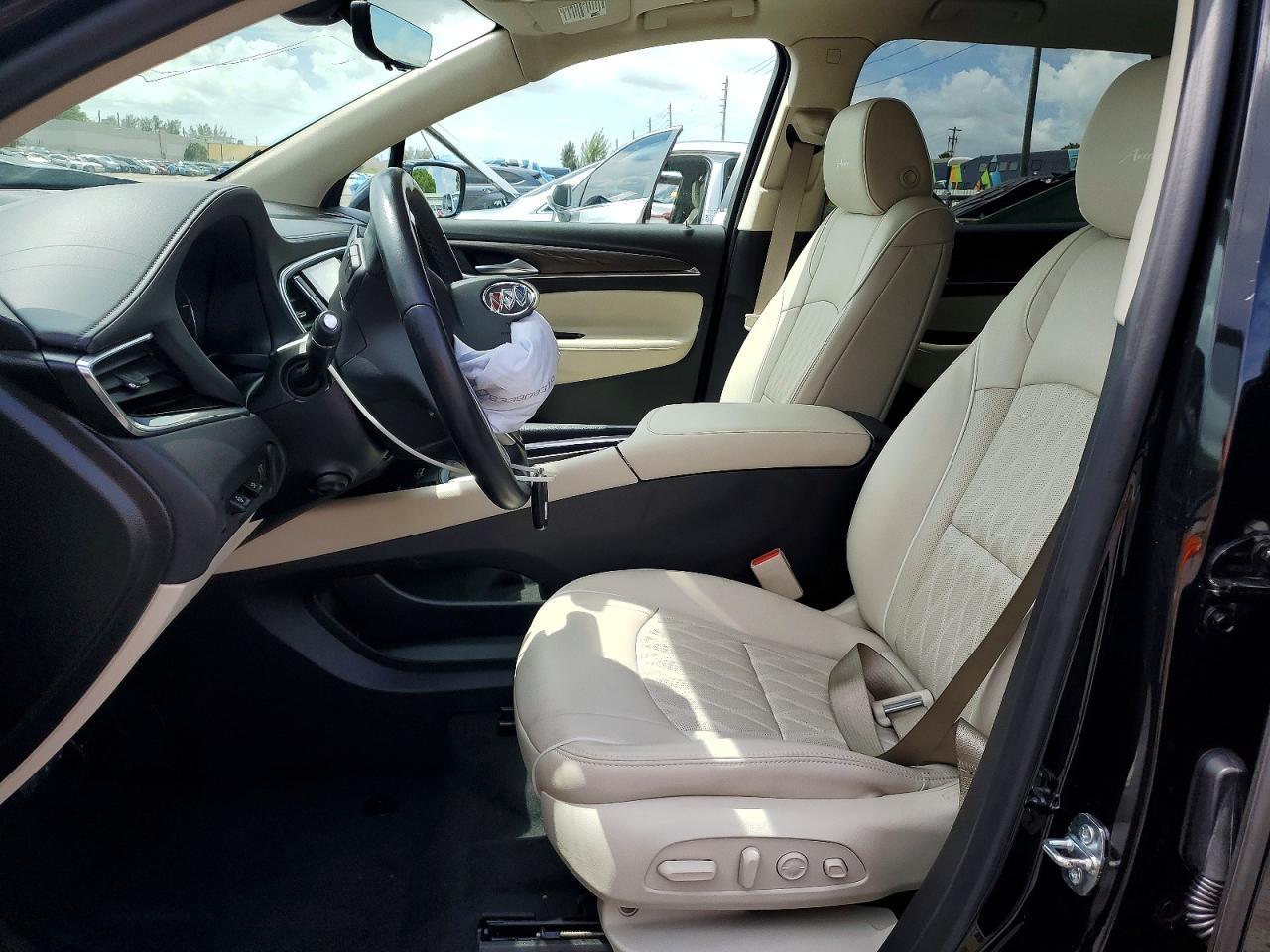 2022 Buick Enclave Avenir - Image 7