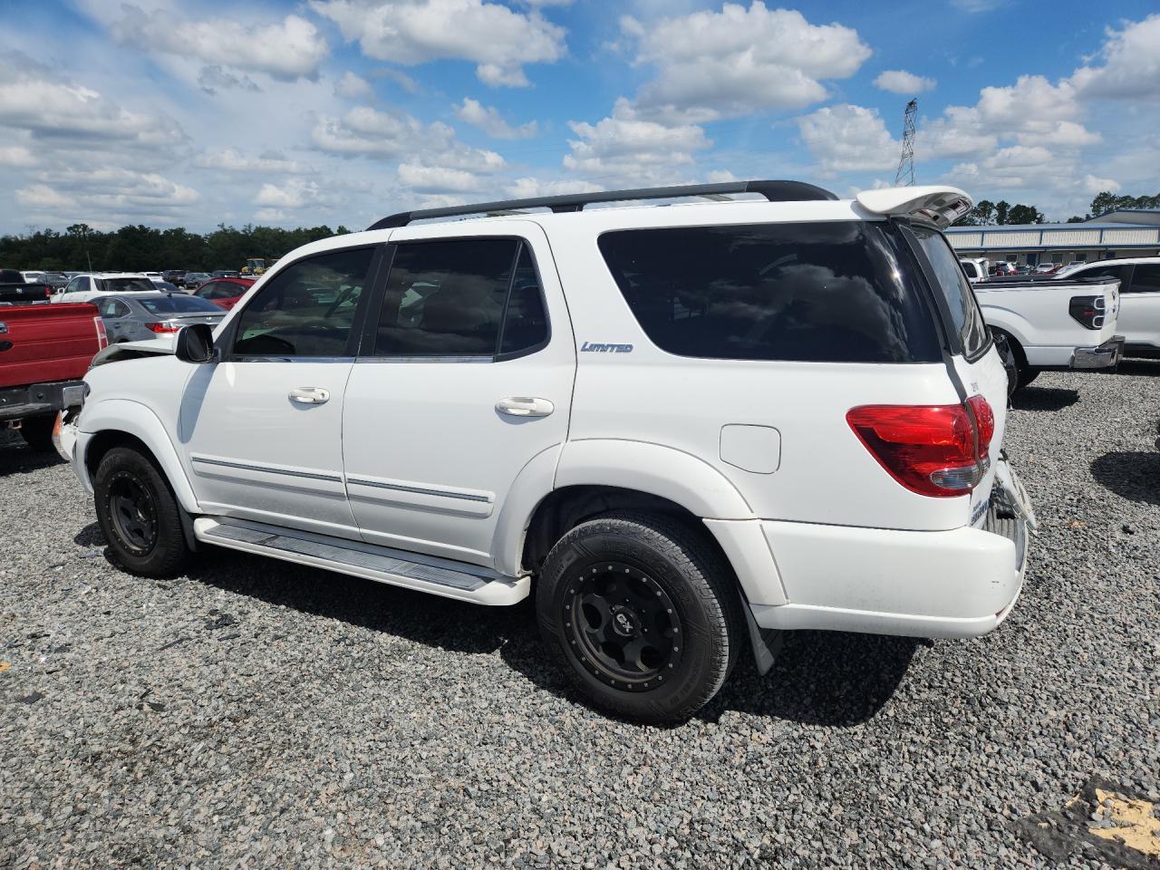 2005 Toyota Sequoia Limited - Image 2