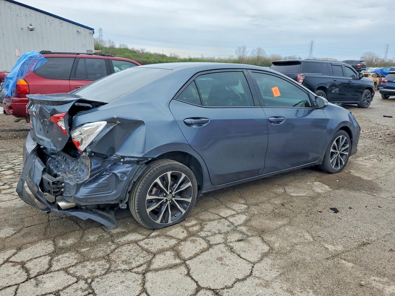 2018 Toyota Corolla Se - Фото 3