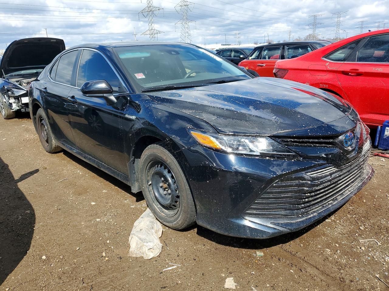 2018 Toyota Camry Le - Фото 4