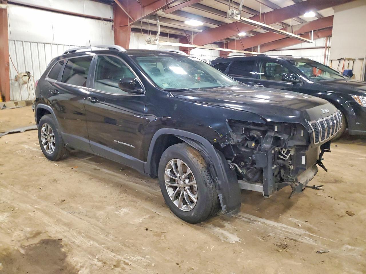 2019 Jeep Cherokee Latitude Plus - Фото 4