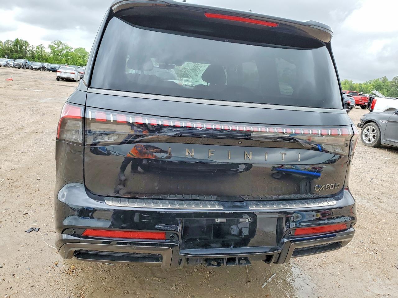 2025 Infiniti Qx80 Autograph - Image 6