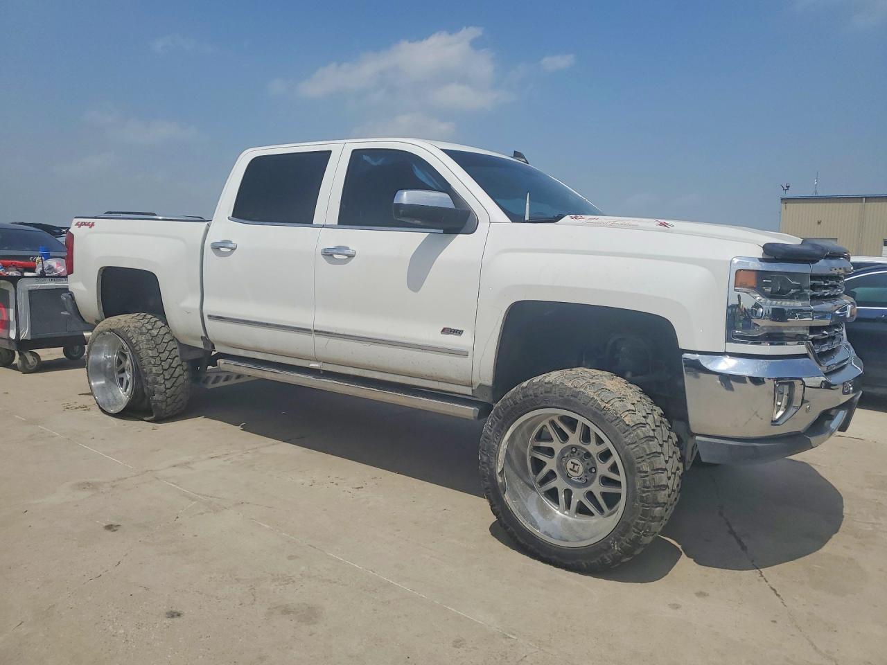 2017 Chevrolet Silverado K1500 Ltz - Image 4