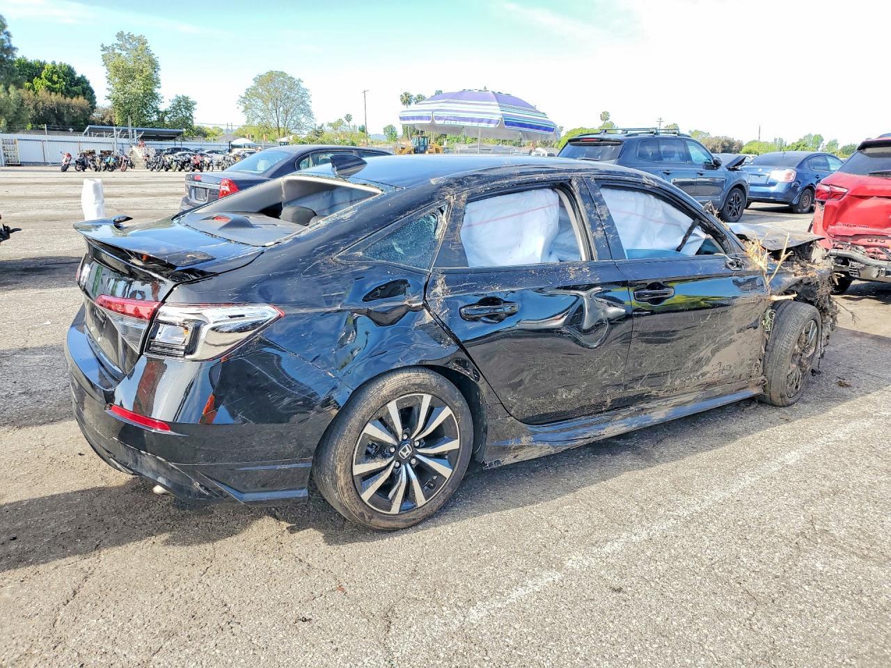 2022 Honda Civic - Фото 3