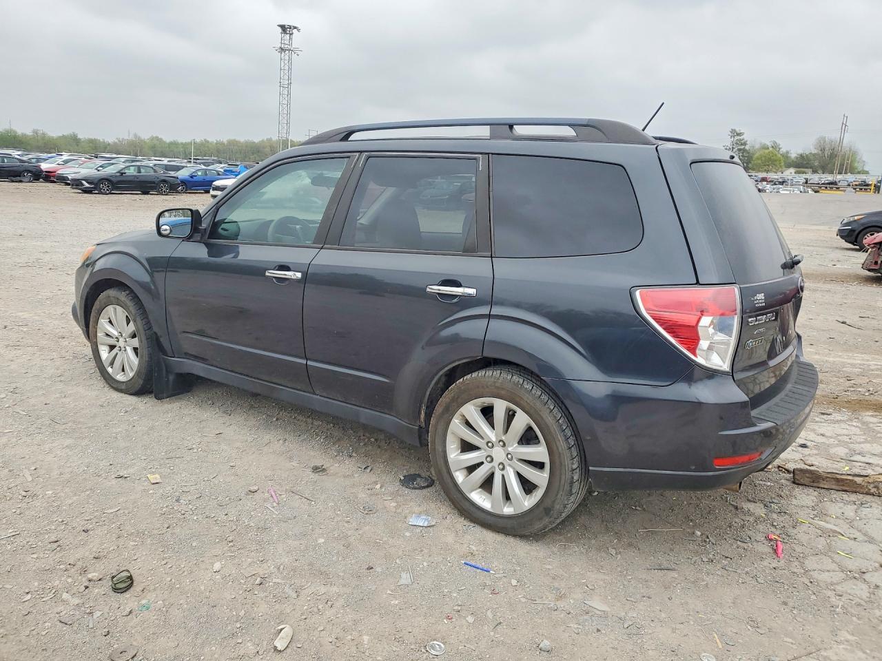 2011 Subaru Forester 2.5X Premium - Фото 2