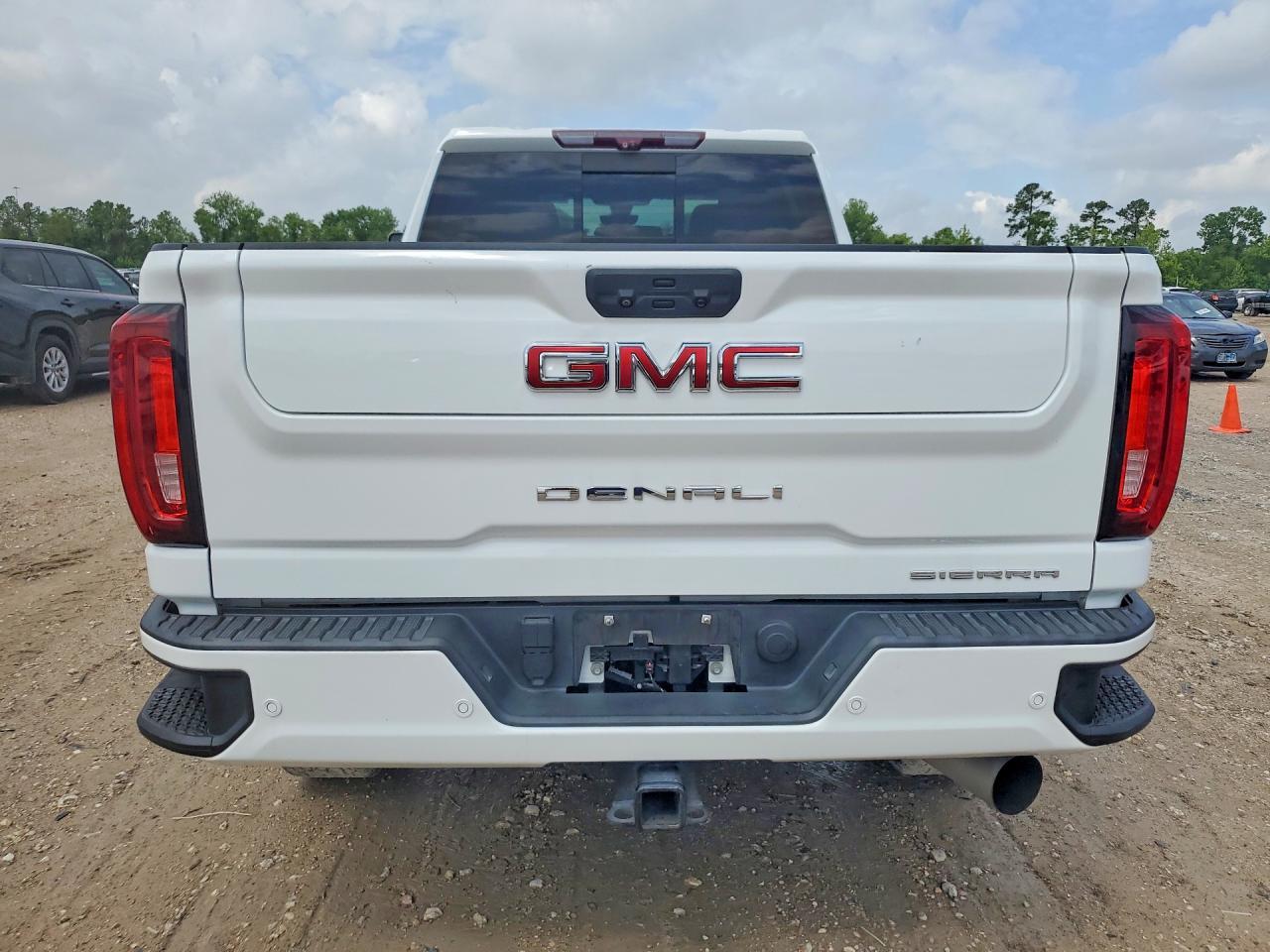 2021 GMC Sierra K3500 Denali - Фото 6