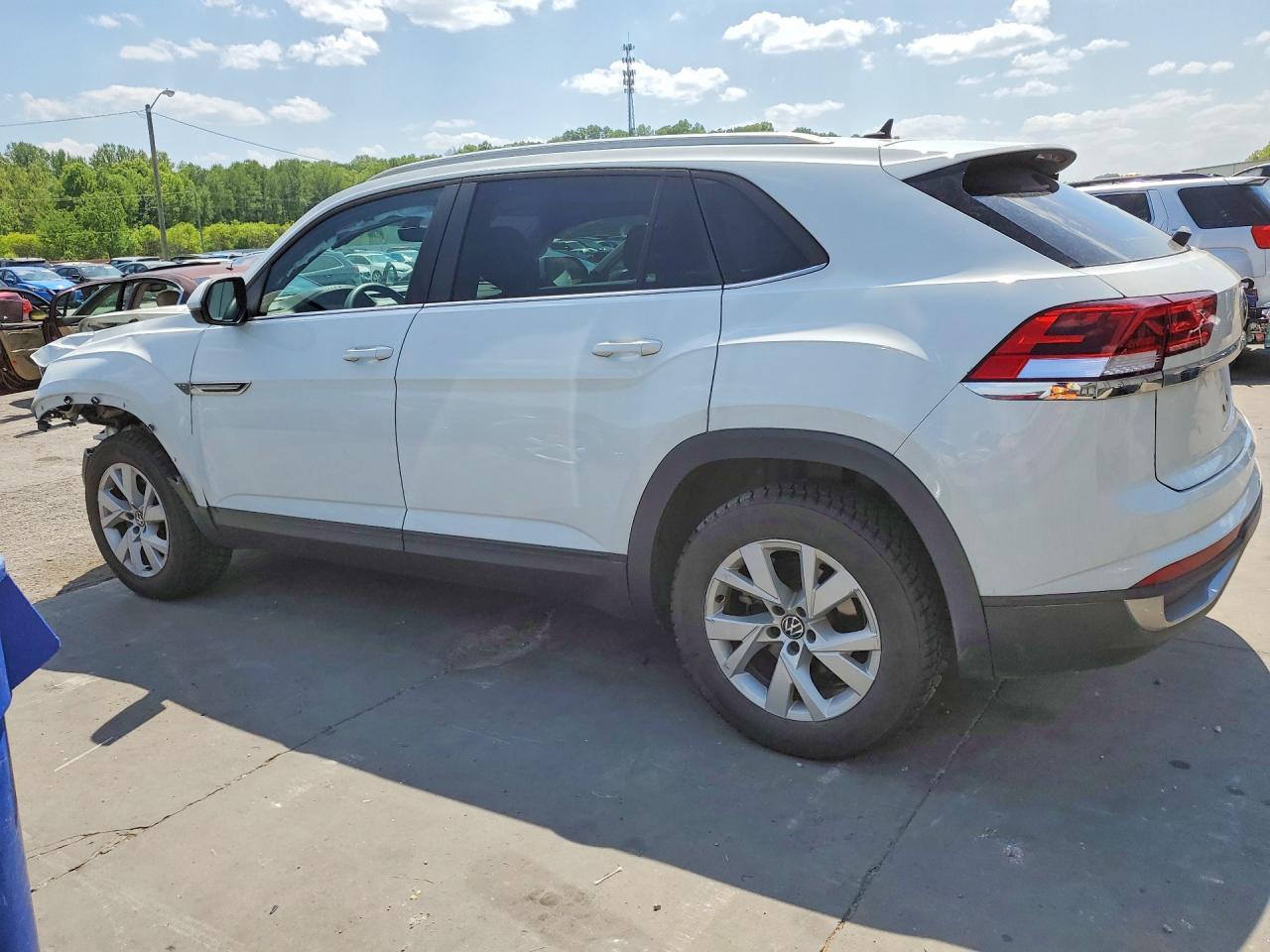 2020 Volkswagen Atlas Cross Sport S - Image 2