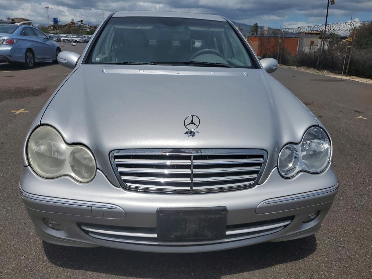 2005 Mercedes-Benz C 240 - Фото 5