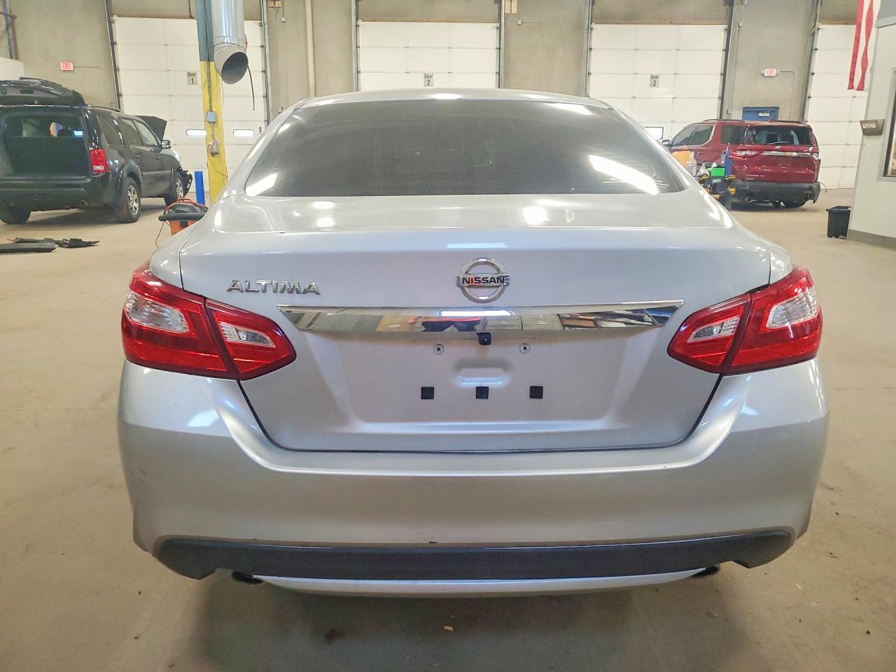 2016 Nissan Altima 2.5 S - Image 6
