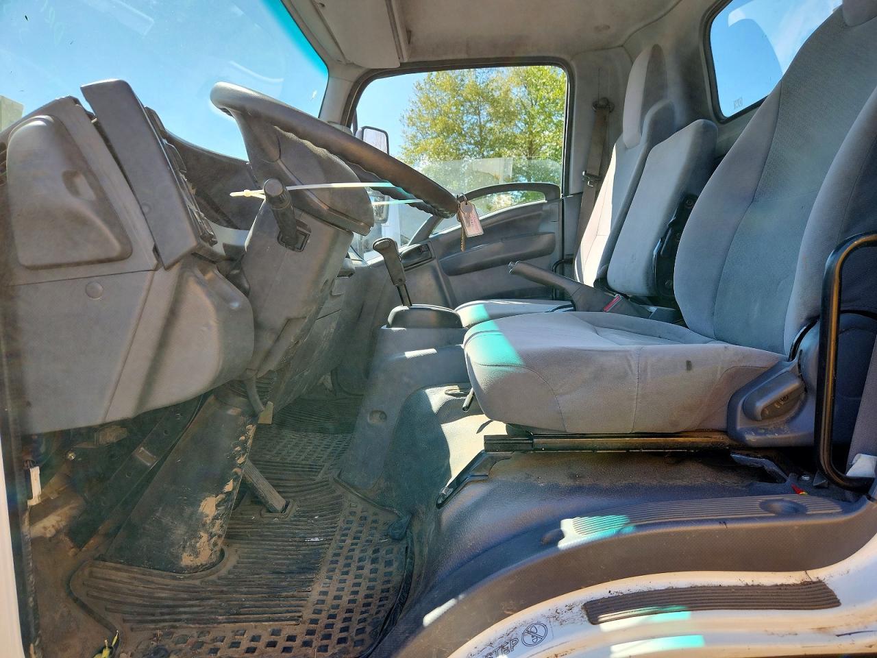 2019 Isuzu Nrr Truck Cab And Chassis - Image 7