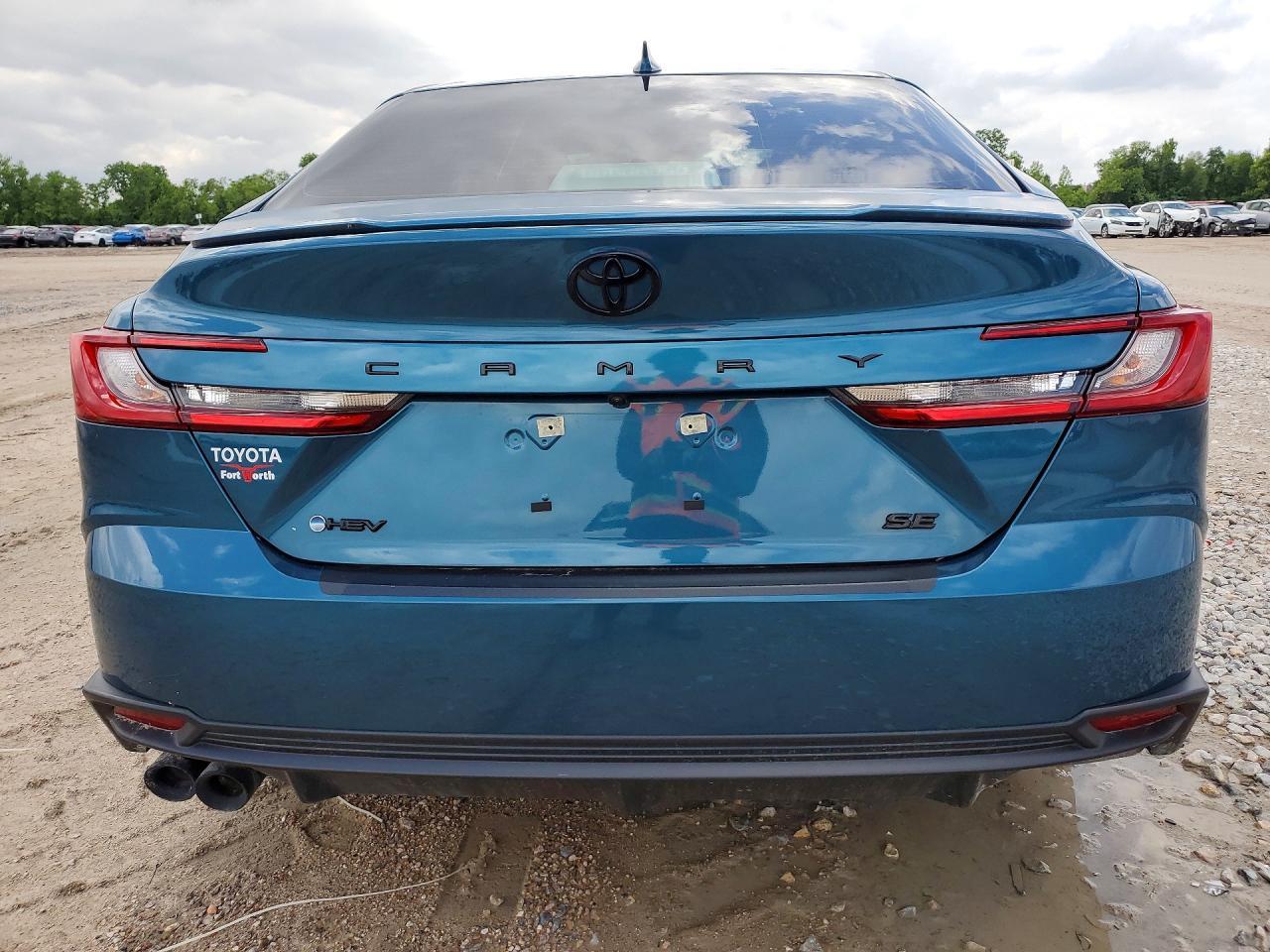 2025 Toyota Camry Se - Фото 6