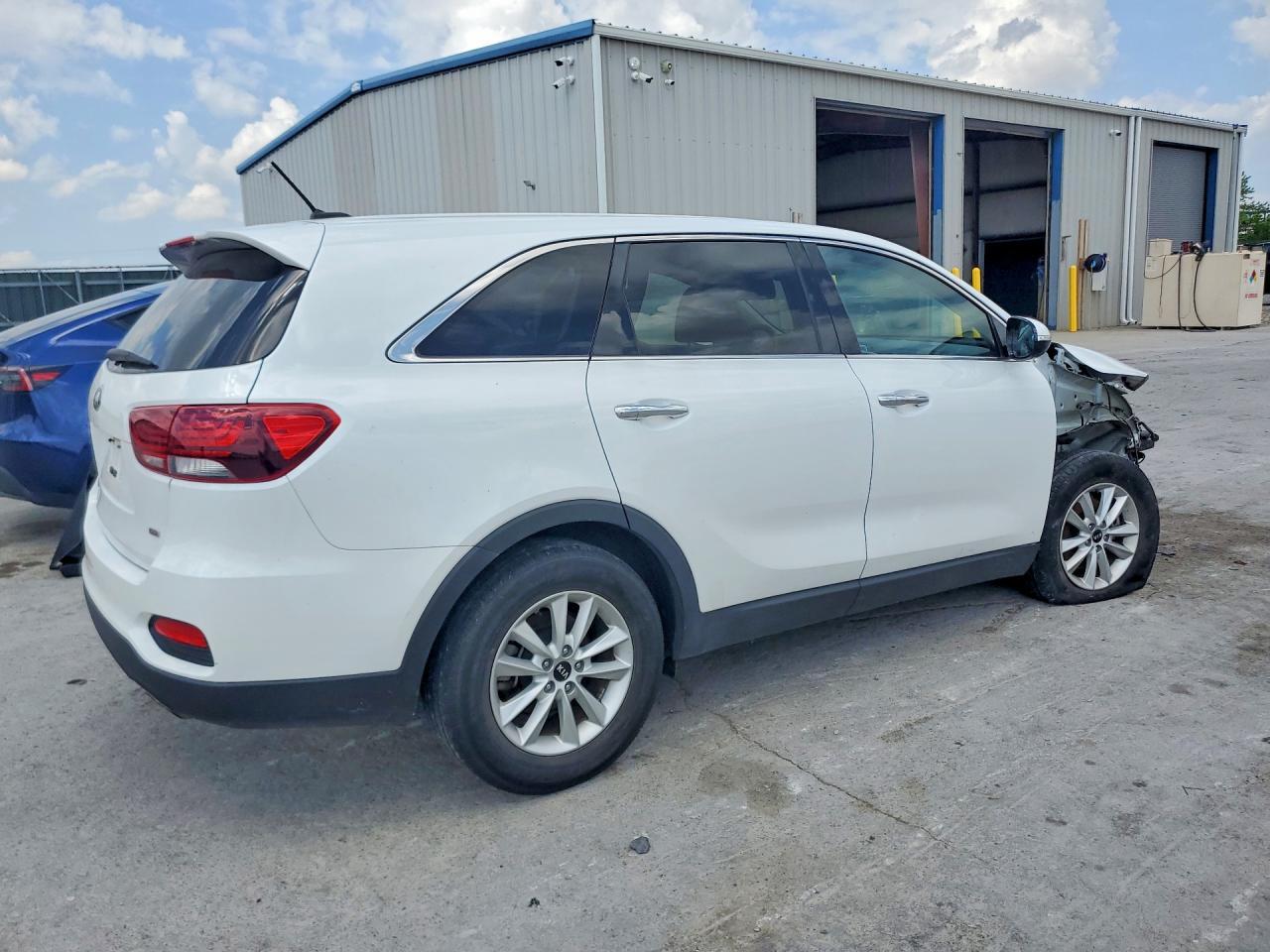 2020 Kia Sorento Lx - Фото 3