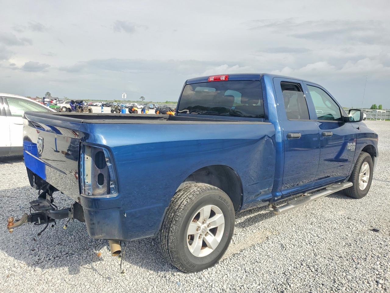2019 Ram 1500 Classic Tradesman - Image 3