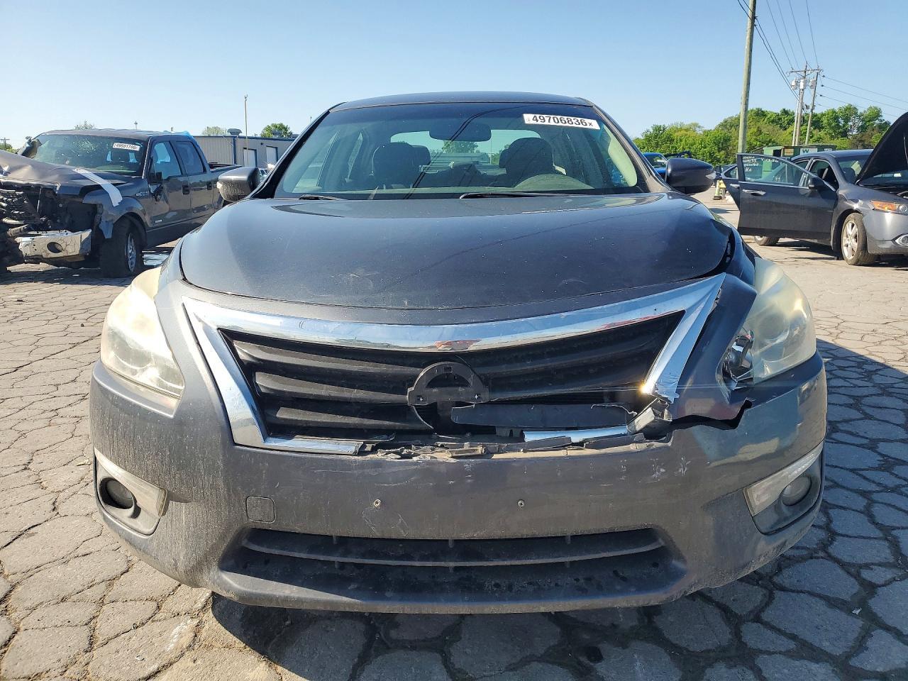 2013 Nissan Altima 2.5 - Image 5