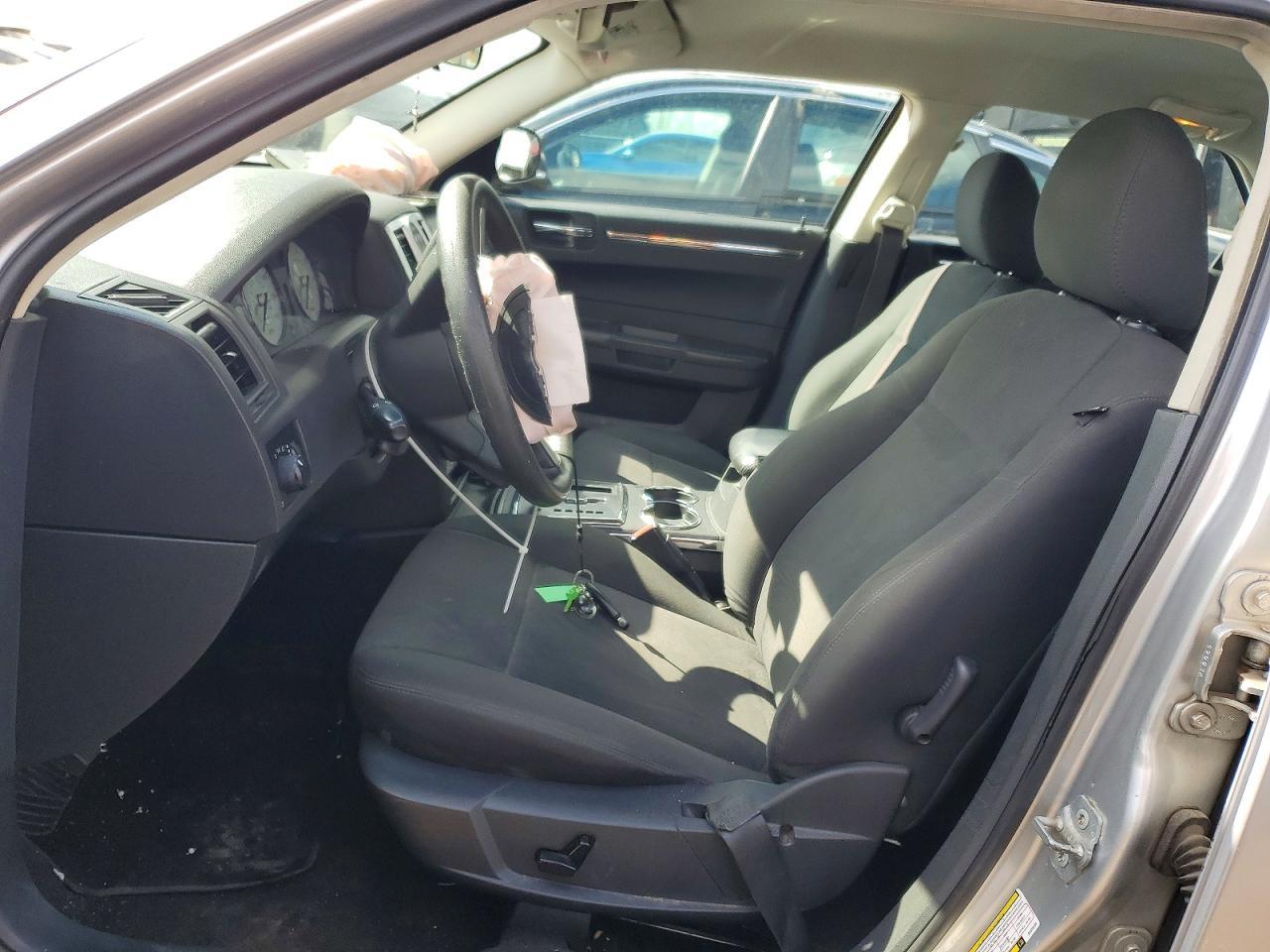 2009 Chrysler 300 Lx - Фото 7