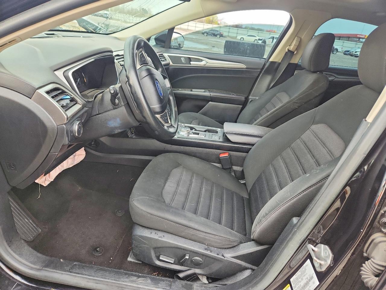 2020 Ford Fusion Se - Image 7