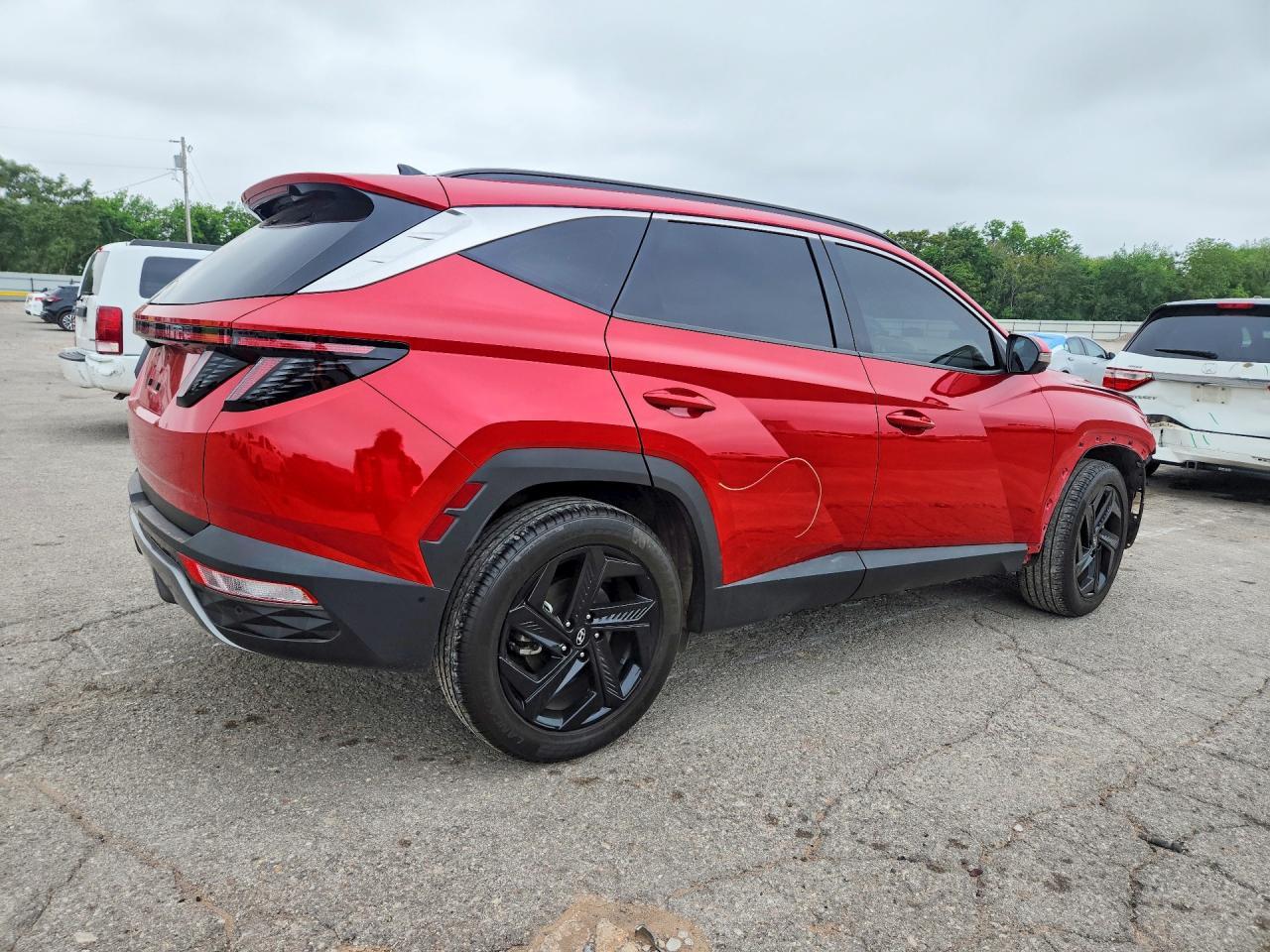 2022 Hyundai Tucson Limited - Image 3