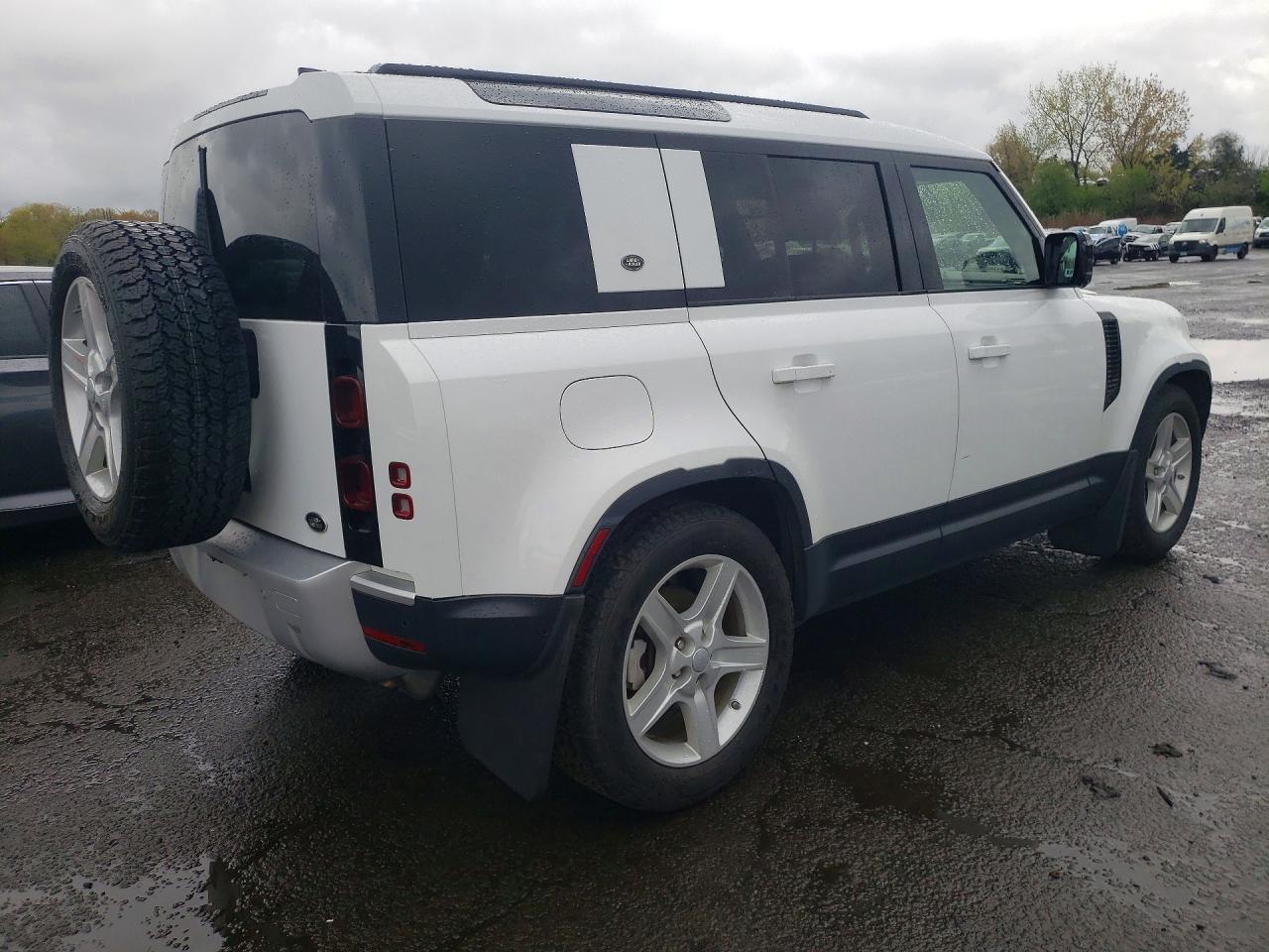 2020 Land Rover Defender 110 S - Image 3