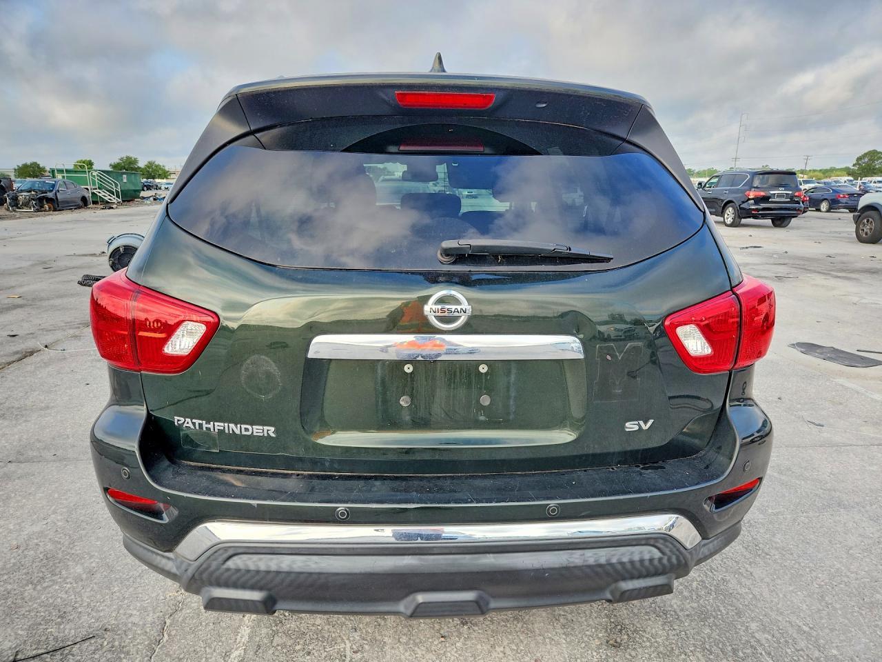2020 Nissan Pathfinder Sv - Image 6