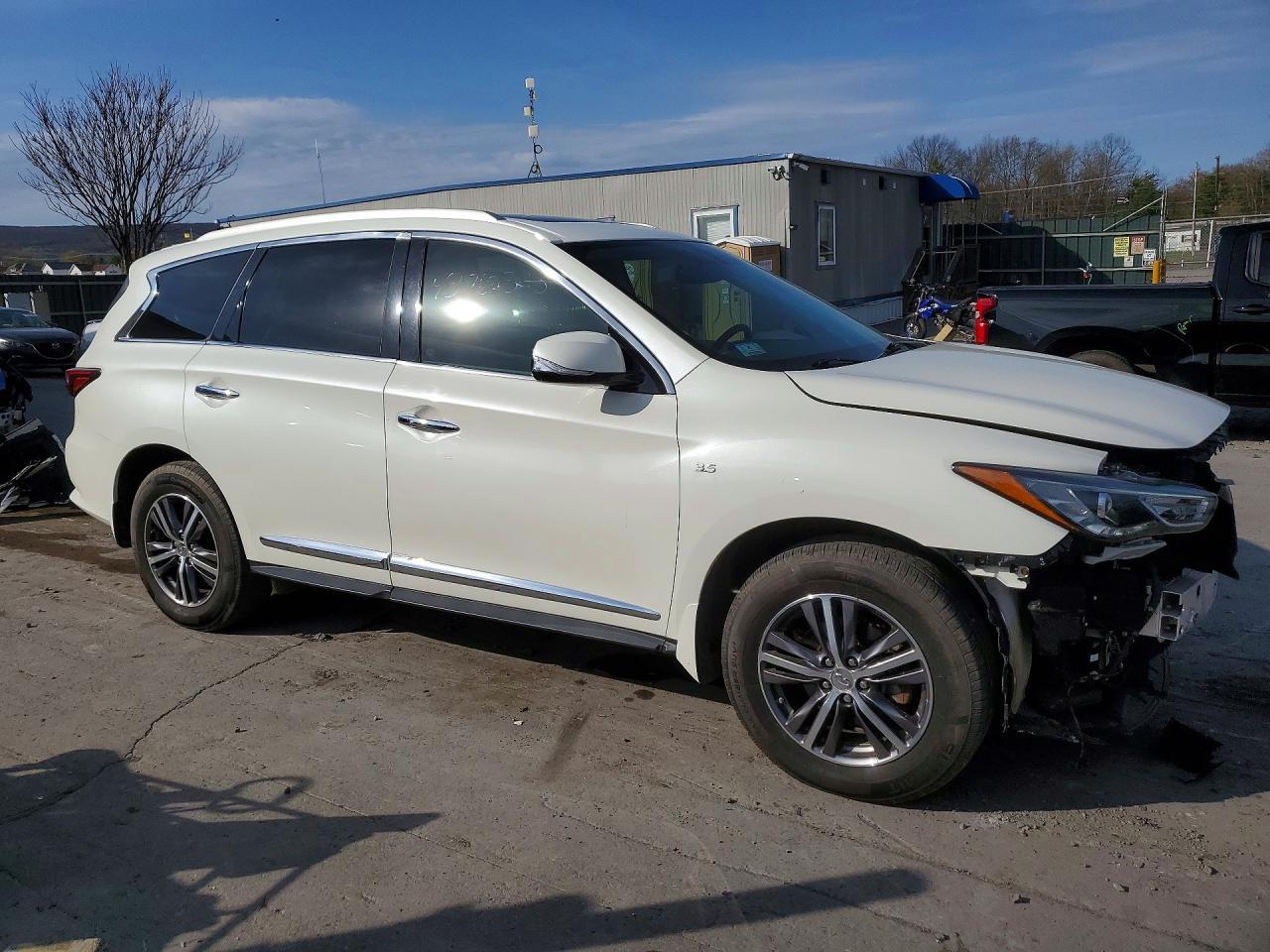 2017 Infiniti Qx60 - Image 4