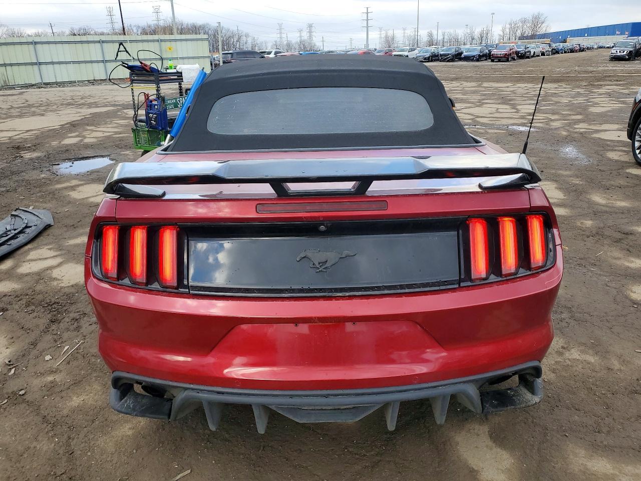 2015 Ford Mustang - Image 6