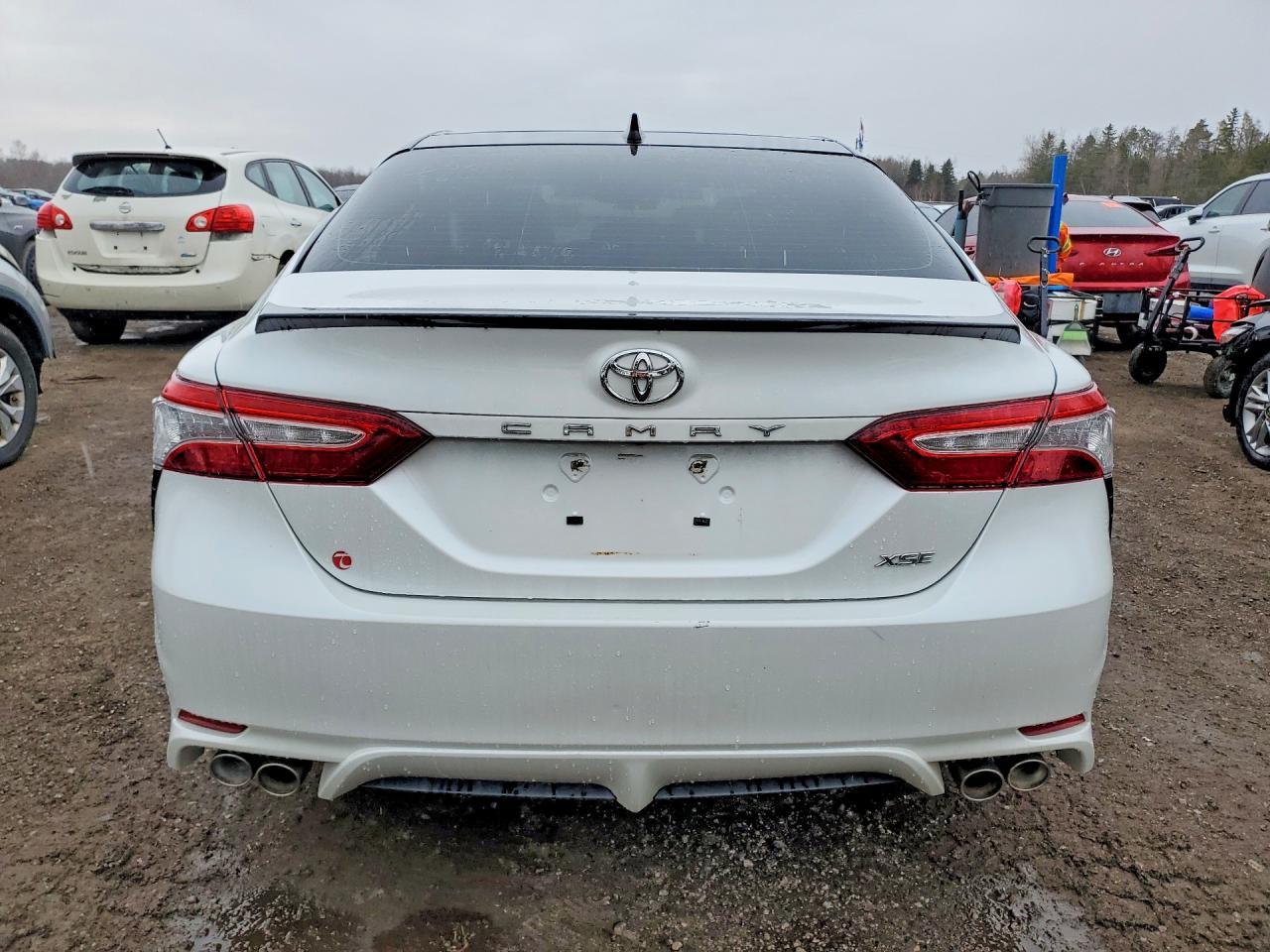 2020 Toyota Camry Xse - Image 6