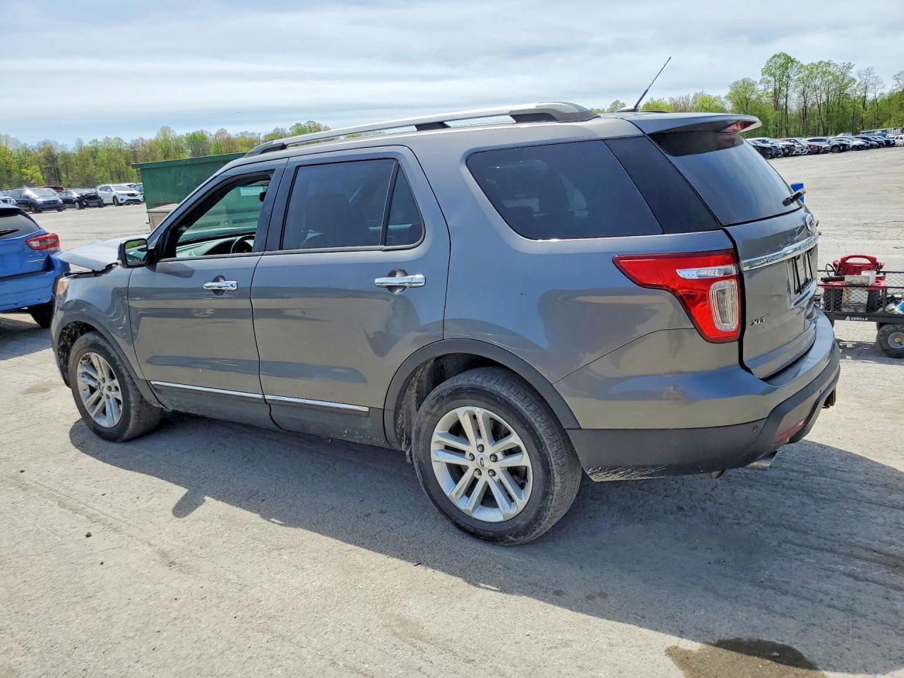 2014 Ford Explorer Xlt - Фото 2