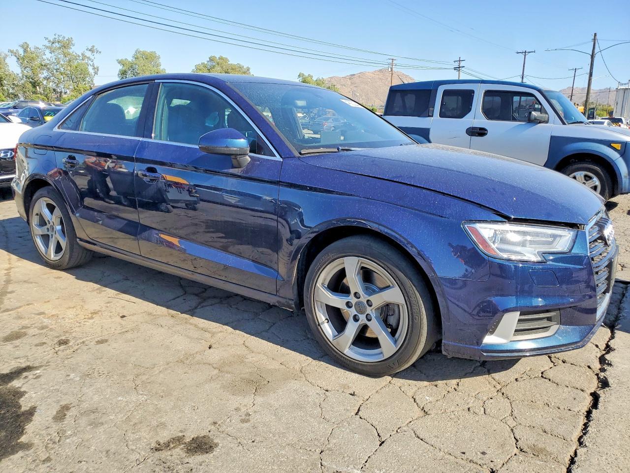 2019 Audi A3 Premium - Фото 4
