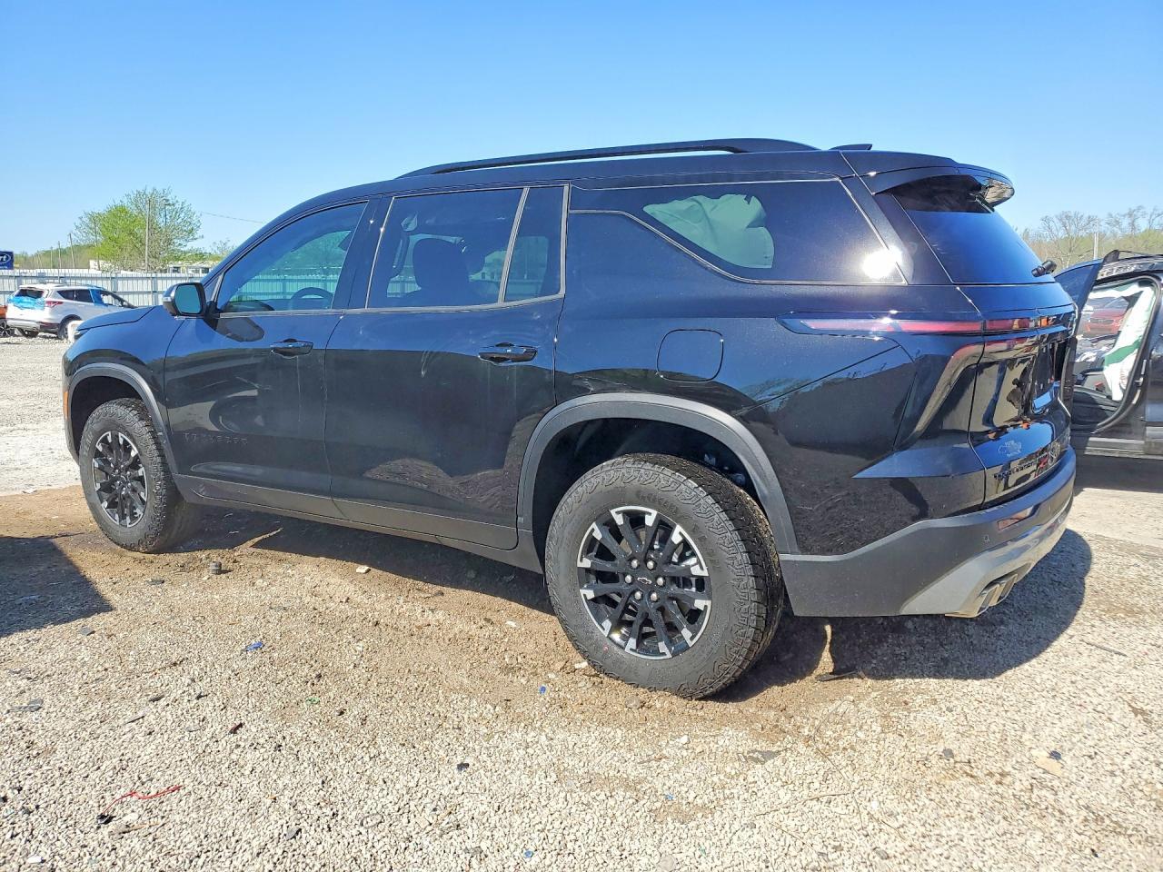 2026 Chevrolet Traverse Z71 - Фото 2