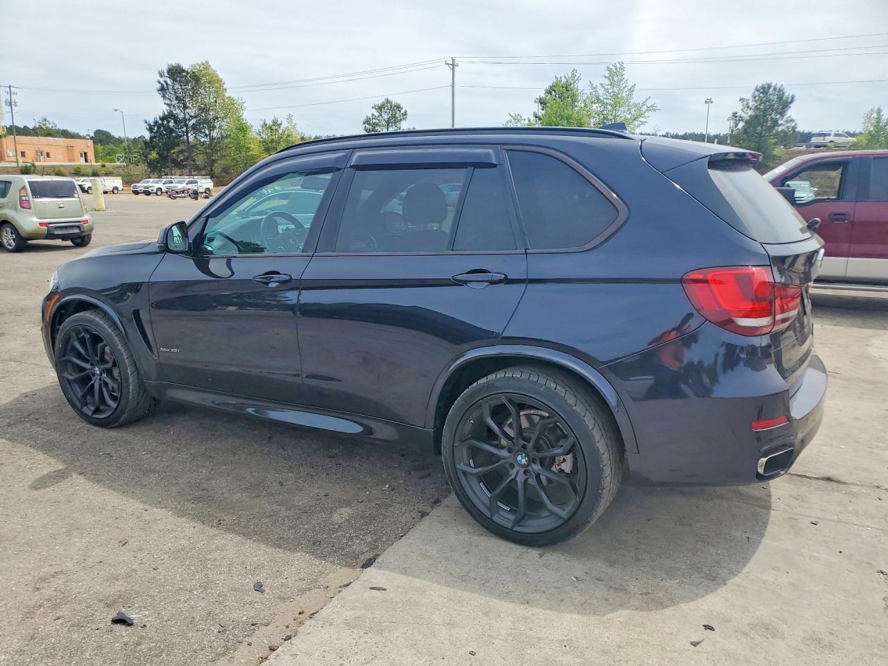 2016 BMW X5 xDrive35I - Фото 2