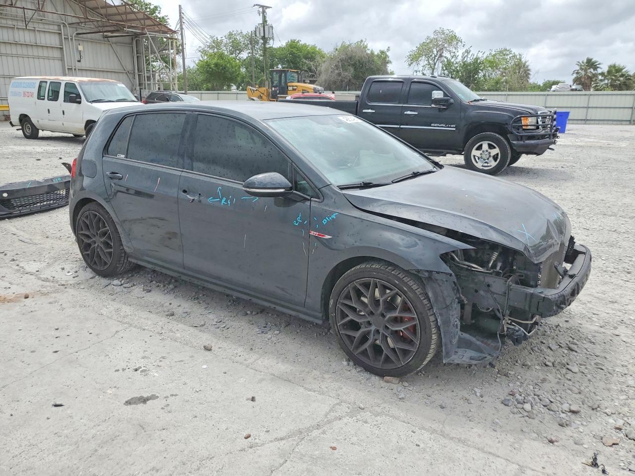 2019 Volkswagen Gti S - Image 4