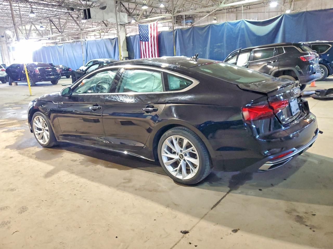 2022 Audi A5 Premium Plus 40 - Фото 2