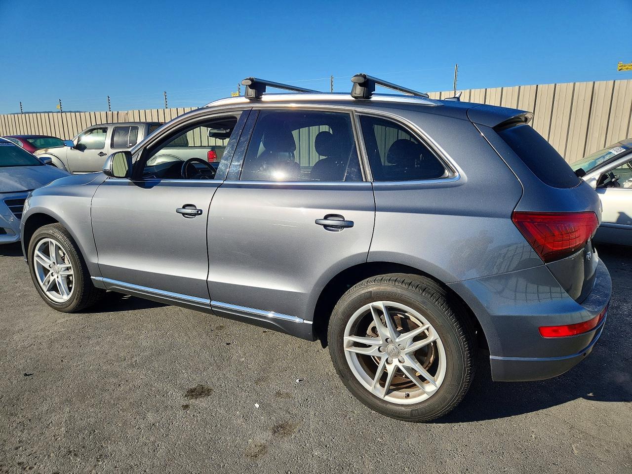 2014 Audi Q5 Premium Plus - Image 2