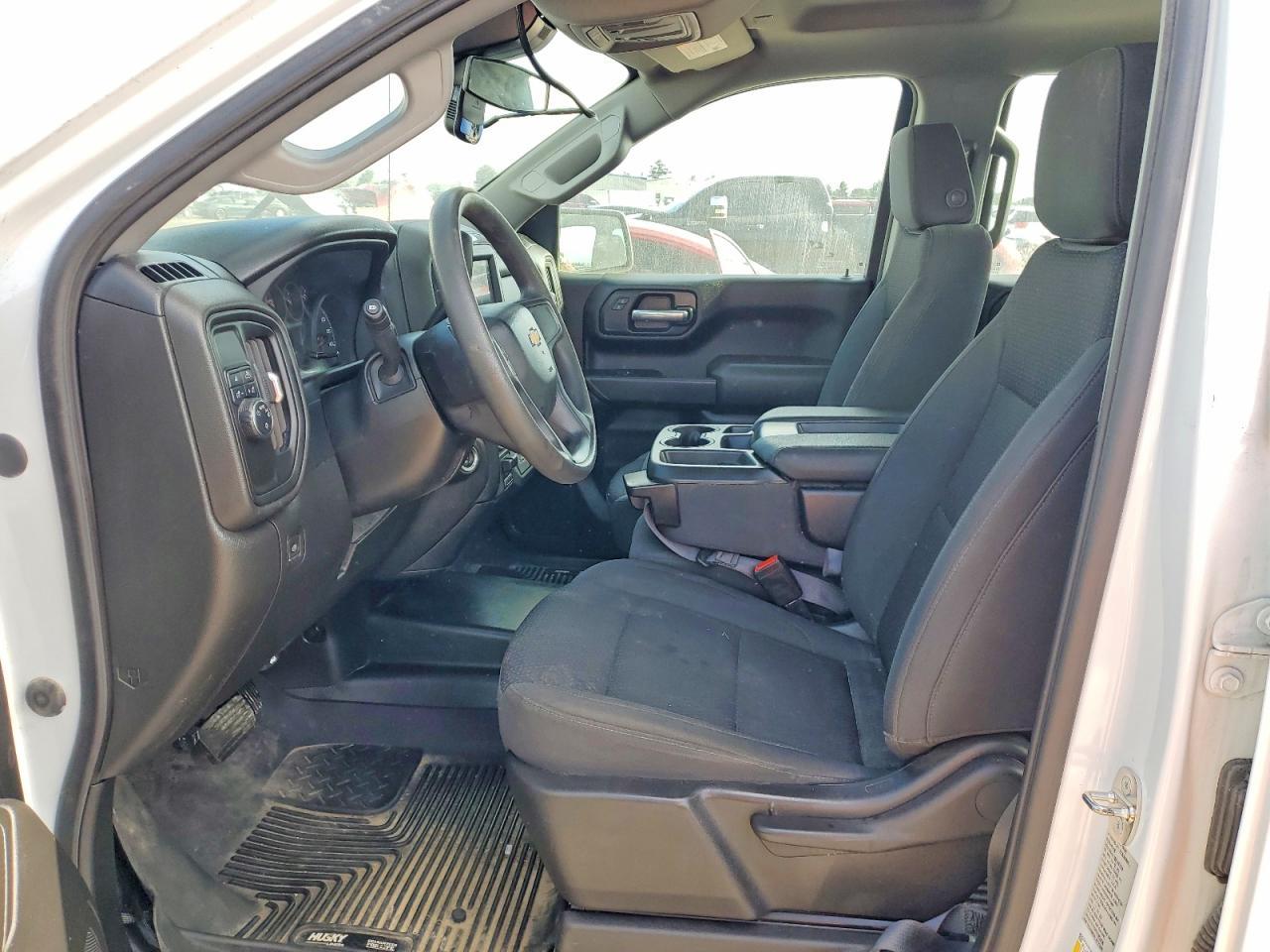 2023 Chevrolet Silverado C1500 - Фото 7