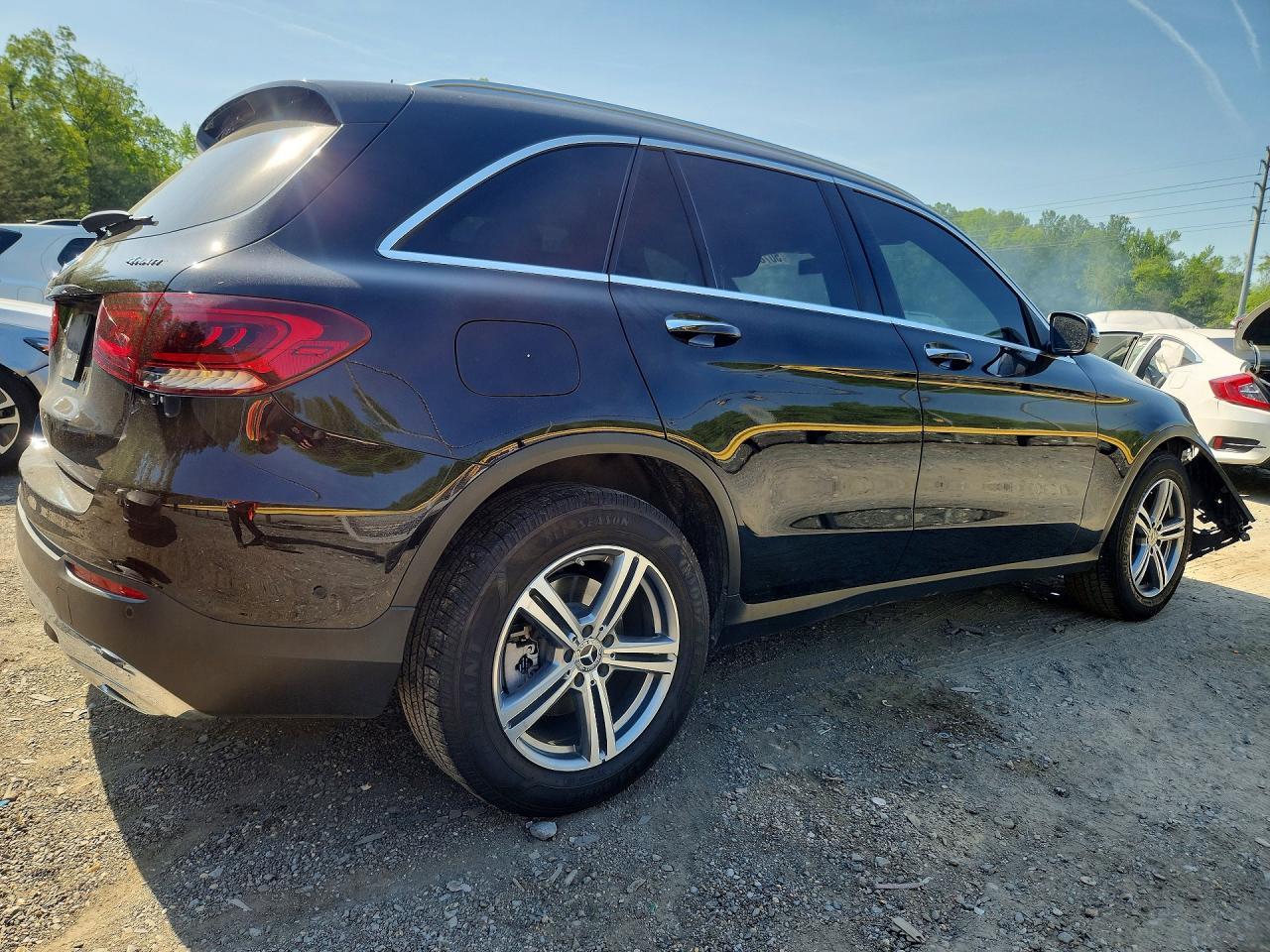 2021 Mercedes-Benz Glc 300 4Matic - Image 3