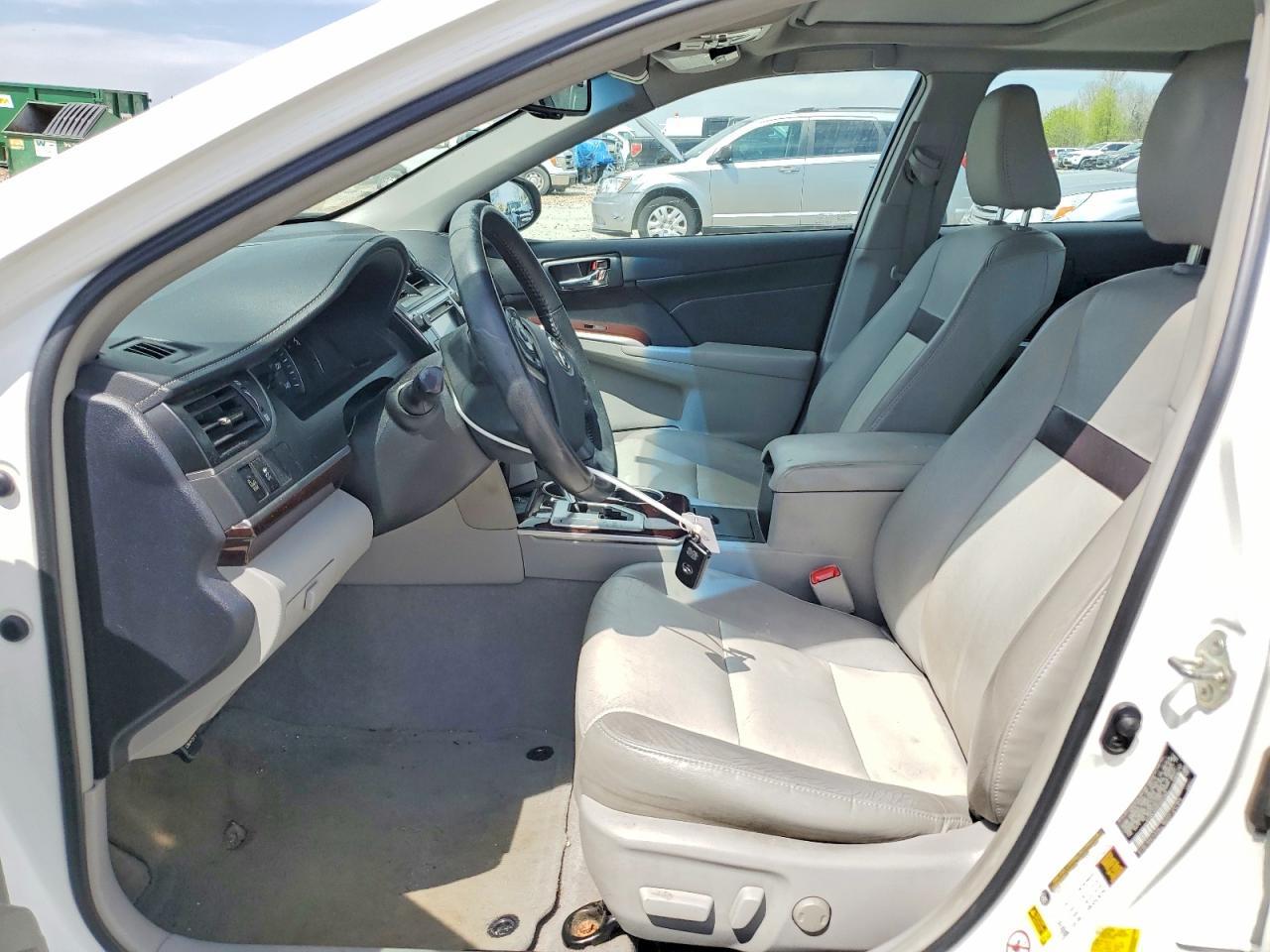 2014 Toyota Camry Xle V6 - Фото 7