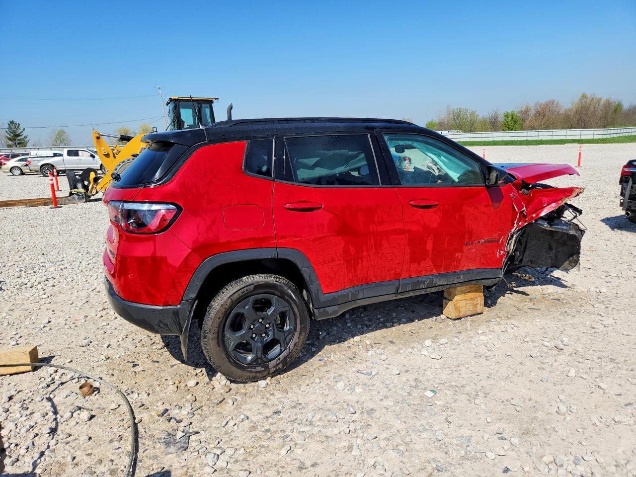 2023 Jeep Compass Trailhawk - Фото 3
