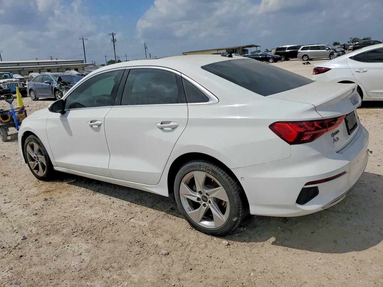 2024 Audi A3 Premium Plus - Фото 2