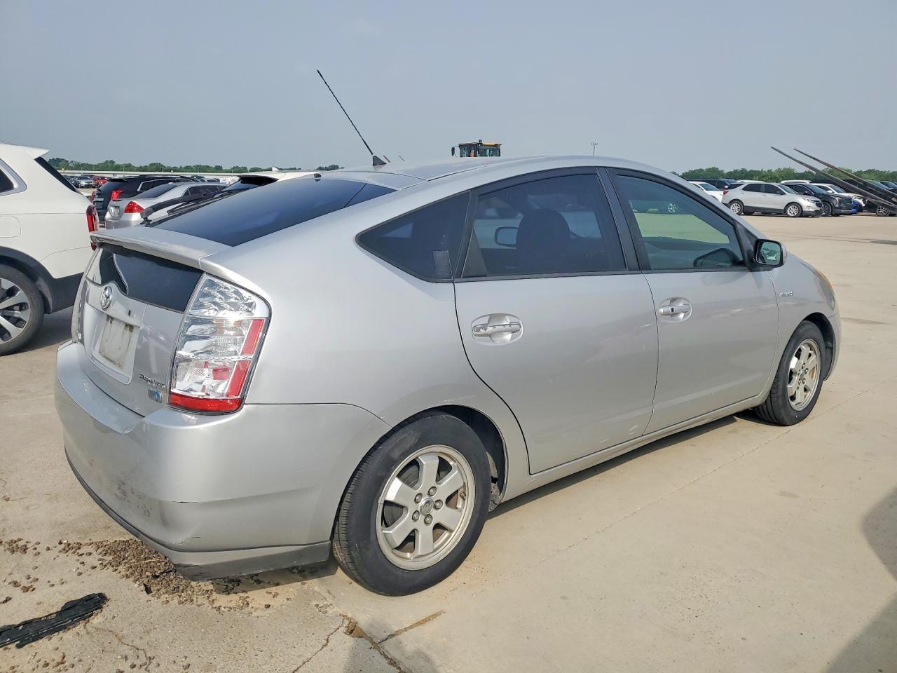 2008 Toyota Prius Base - Image 3