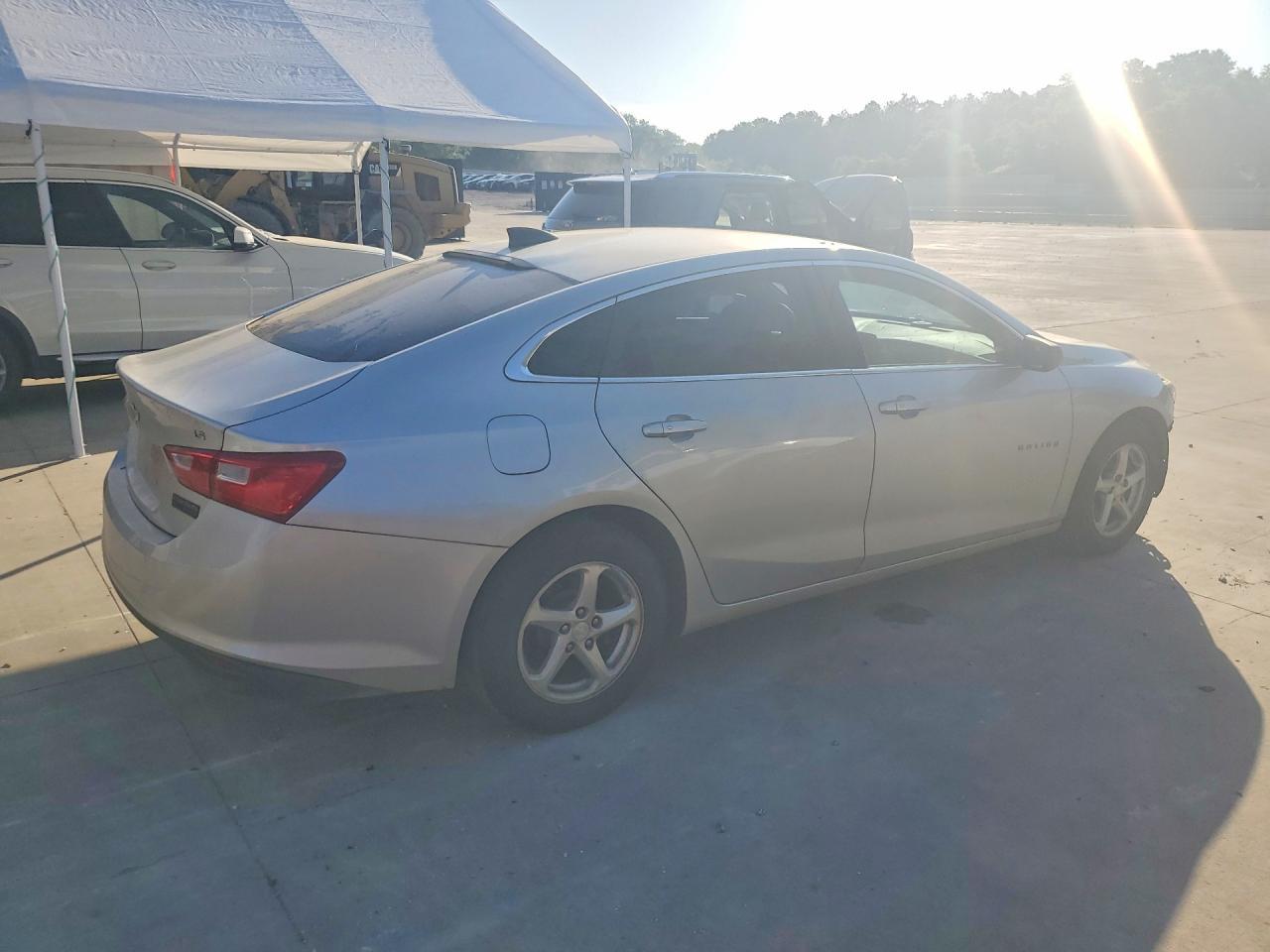 2016 Chevrolet Malibu Ls - Image 3