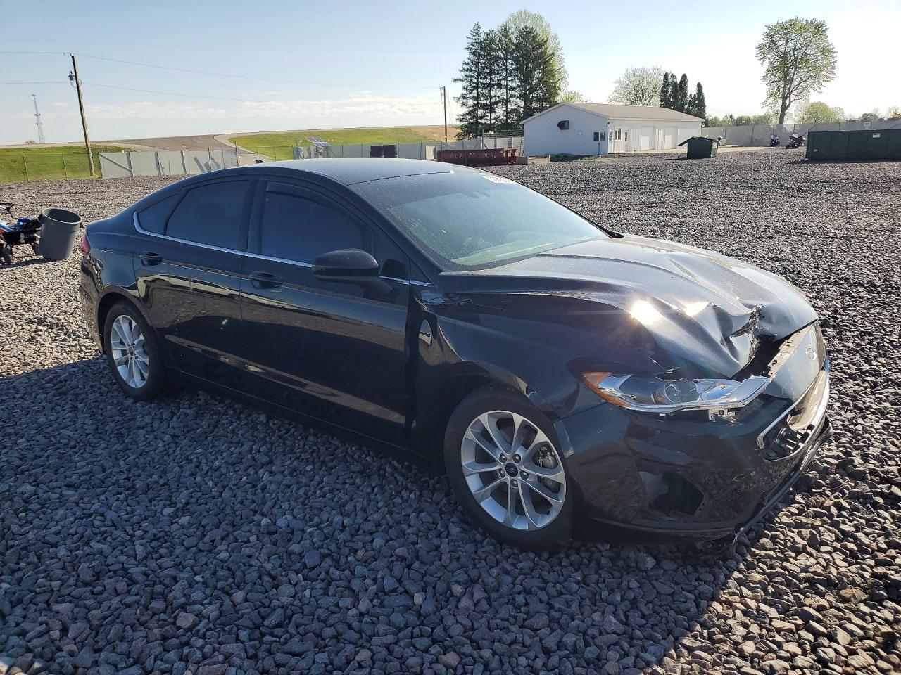 2020 Ford Fusion Se - Image 4