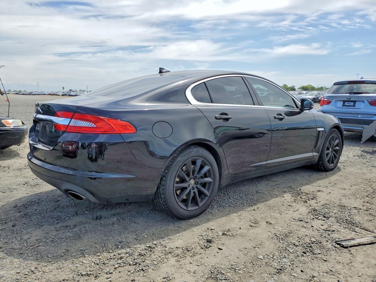 2013 Jaguar Xf - Фото 3