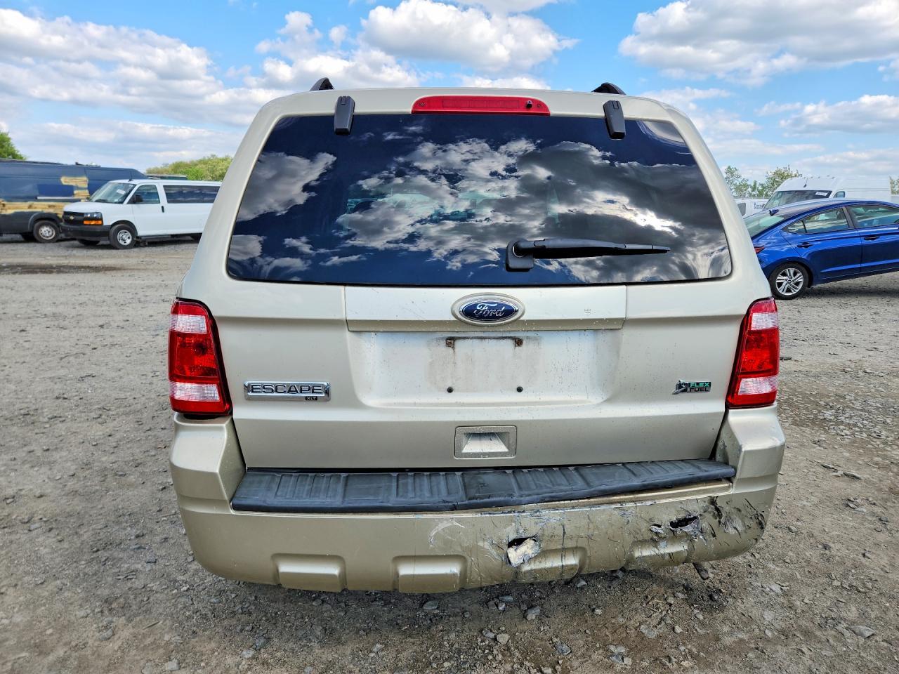 2010 Ford Escape Xlt - Фото 6