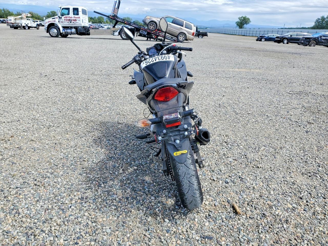 2015 Honda Cbr300 R - Image 4