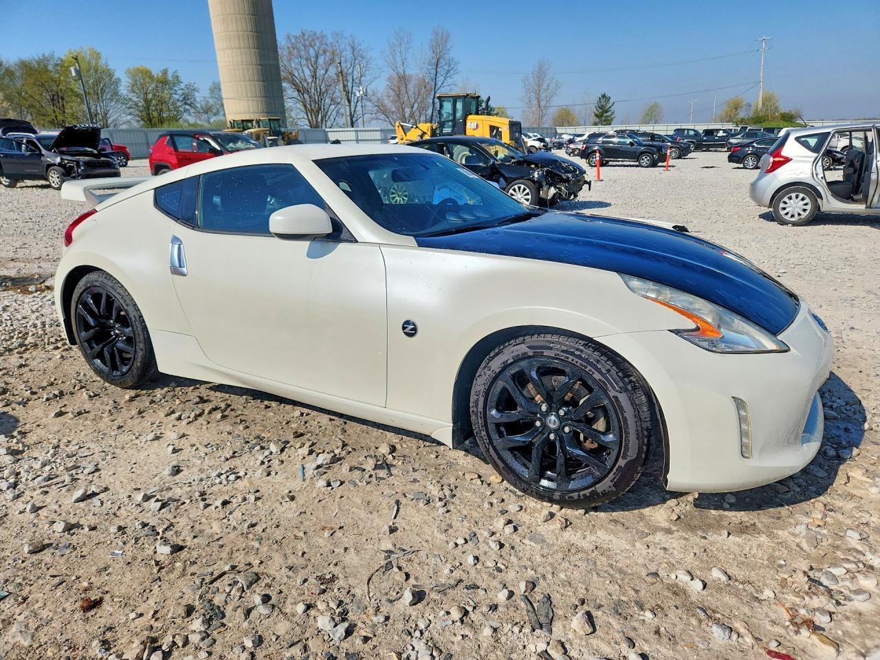 2017 Nissan 370Z Base - Image 4