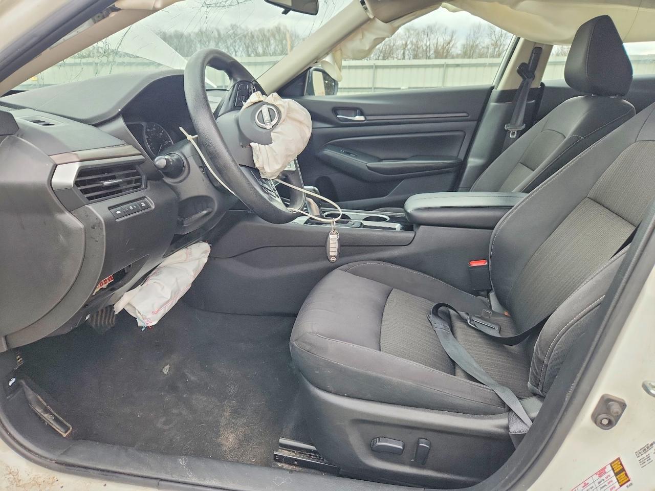 2024 Nissan Altima 2.5 Sv - Image 7