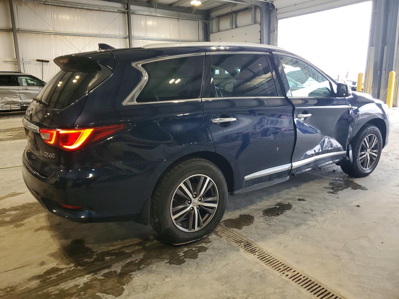 2017 Infiniti Qx60 Base - Фото 3