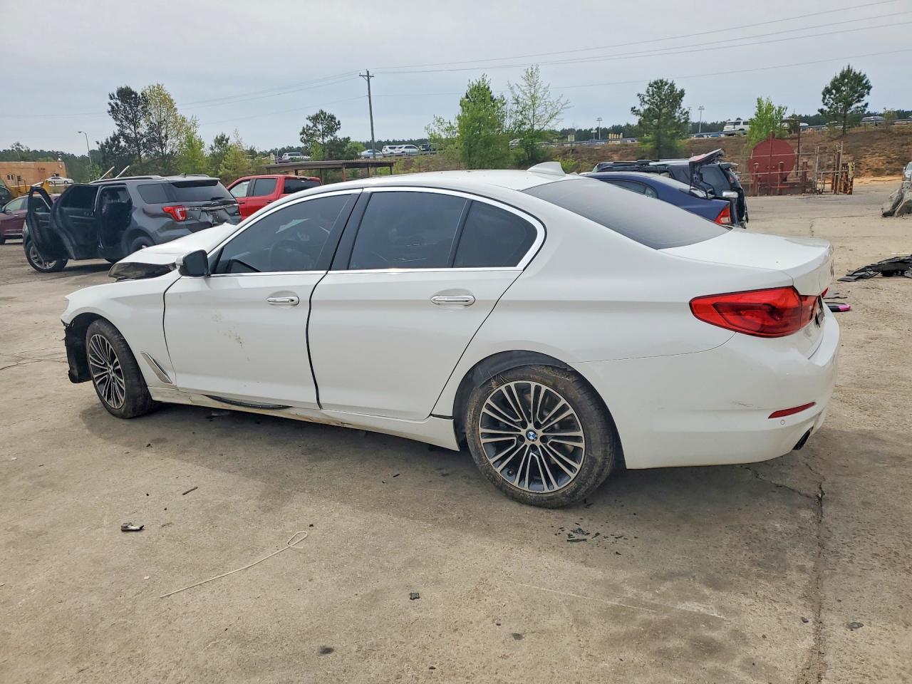 2018 BMW 530 I - Image 2