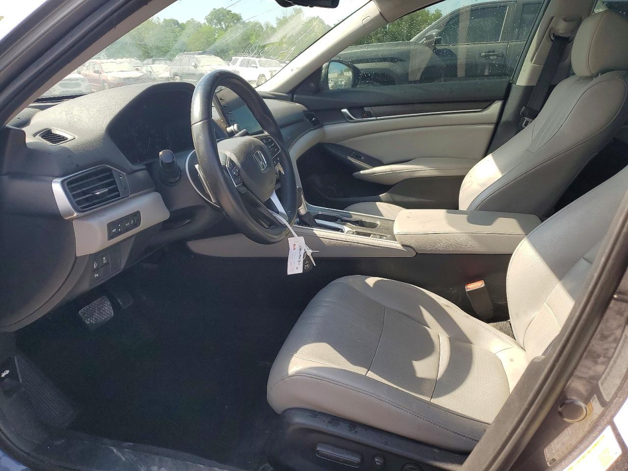 2018 Honda Accord Touring - Фото 7